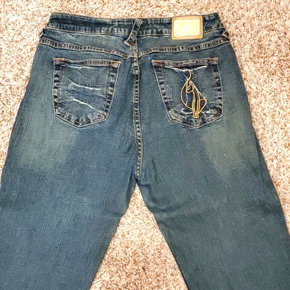 Baby Phat Capris, Size 11 Denim - Picture 3 of 6